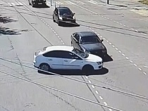В Калининграде произошло необязательное ДТП (видео)