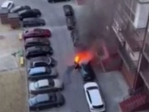 В Калининграде водитель спал в горящей машине