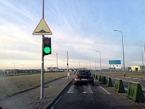 Поляки задержали калининградца, везшего шесть смартфонов и 73 тысячи злотых