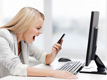 Мобильный оператор списал с банковской карты калининградки 30 тысяч рублей