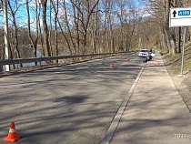 Лишенный прав мотоциклист на «Ямахе» сбил 68-летнего пешехода