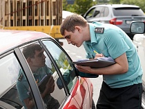 После ареста машин и катера житель Полесска вернул деньги в бюджет 