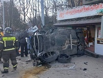 В Гурьевске машина вновь сбила на тротуаре – теперь трёх пешеходов