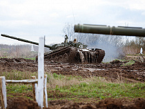 В Калининграде начали подготовку к танковому биатлону