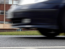 Инспекторы ГИБДД обнаружили у пассажира такси сверток с наркотиками