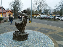 Вокзалу в Зеленоградске присовывают ещё что-то для туристов 