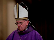 Папа Франциск впервые публично призывает бороться с церковной педофилией
