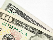 Гражданин Киргизии хотел вывезти из Калининградской области слишком много долларов США