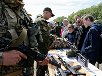 На День ВМФ в Балтийске предложат службу по контракту