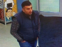 В Калининграде разыскивают вора, обчистившего кассу (фото) 