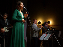 Меган Фаррел: стараюсь быть сильной, поэтому я сексуальна (фото, видео)