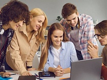 На умные расходы: РСХБ подарит новым владельцам «детских» карт по 500 рублей