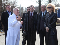 23 марта первый зам председателя областной Думы Сергей Юспин посетил вместе с комиссией общественного контроля Гурьевскую ЦРБ