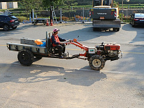 Дед на мотоблоке поплатился здоровьем за неуступчивость