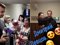 Дмитрий Певцов получил от многодетных матерей из Немана коврик