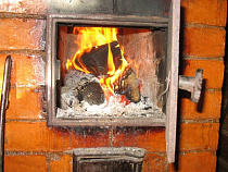 Западный пригород Калининграда "отметил" 9 Мая пожаром