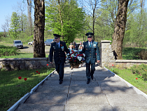 Делегация Калининградской областной таможни посетила братские могилы на территории Польши
