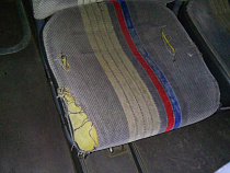 Рваные сиденья и грязные салоны: в каких автобусах ездят в Калининграде