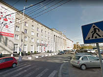 В Калининграде перекроют проезд по площади Победы