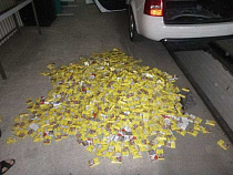  Таможня обнаружила в двух автомобилях более 3 тысяч пачек сигарет